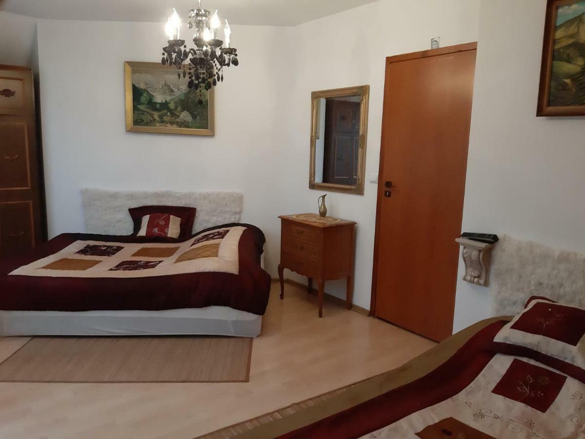 Zajazd Ponikiew - Noclegi Wadowice Bagian luar foto